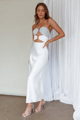 L'Amore Cut-Out Bodice Midi Dress Silver/White