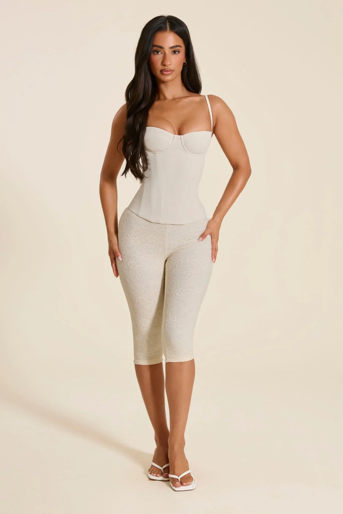 The Brielle Capri Bottoms in Off White
