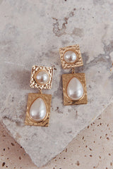 Chloe Hammered Drop Earrings Gold/Pearl