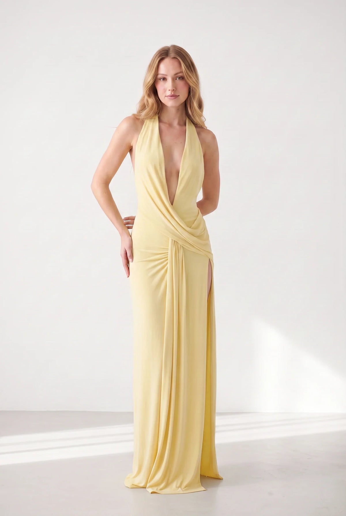 Megan | Halter Neck Backless Maxi Dress